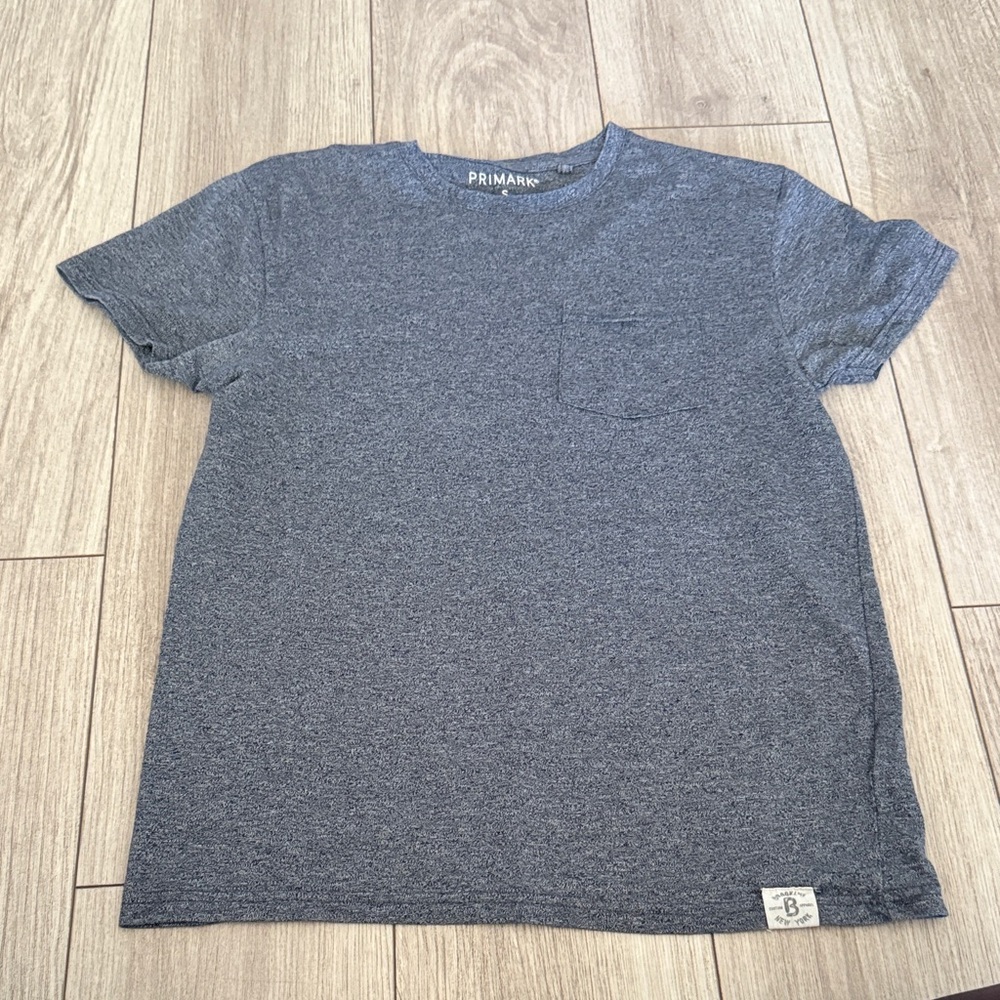 Primark Mens Dark Gray Pocket Short Sleeve Tshirt Small